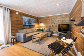 Lake View Apartment 4 bedrooms and 2 bathrooms Sykkylven